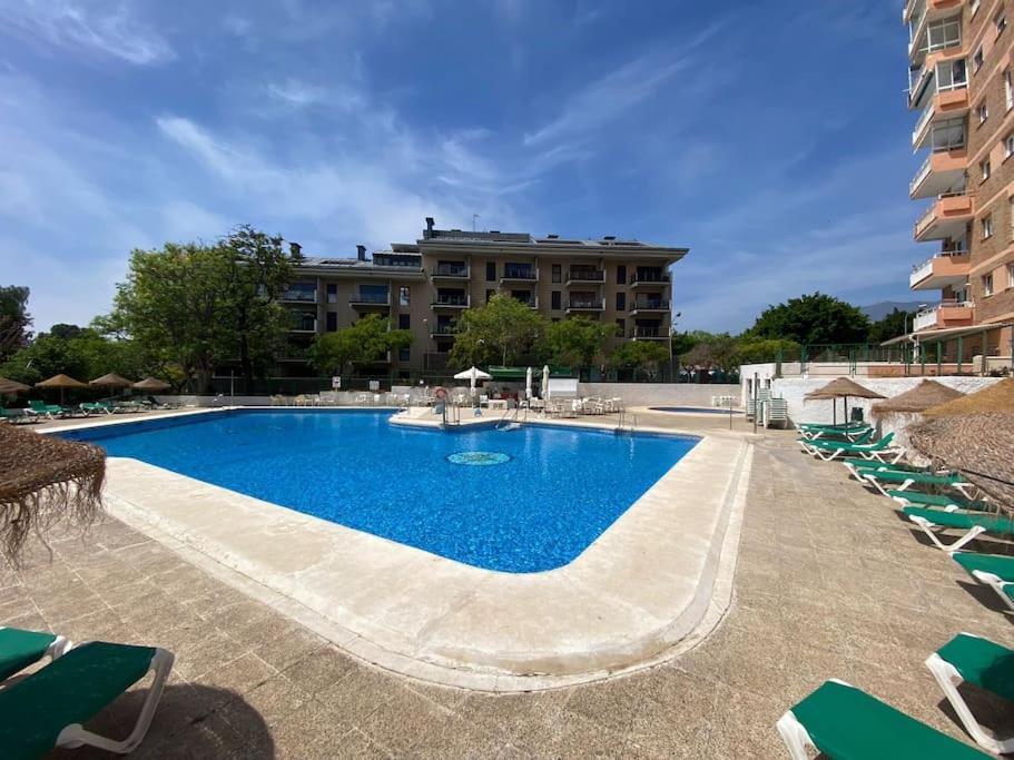 דירות בנאלמדנה Atico C/Vistas, Recep 24H, Piscinas Y Parking מראה חיצוני תמונה