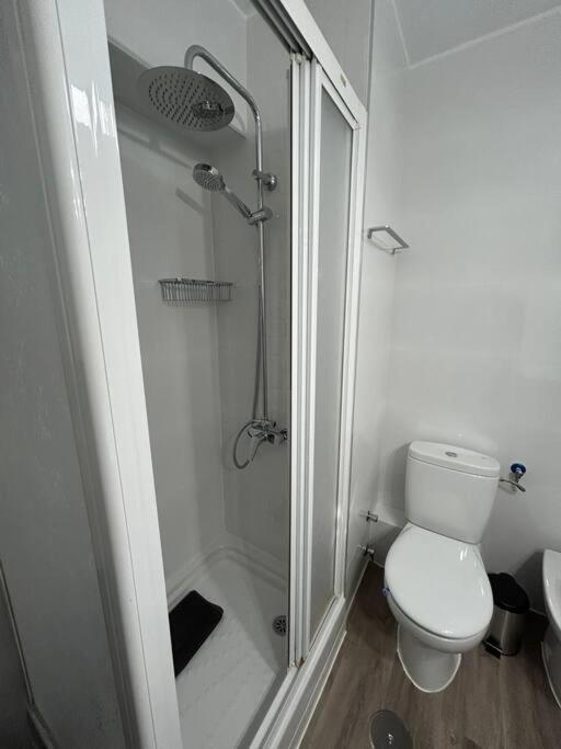 דירות בנאלמדנה Atico C/Vistas, Recep 24H, Piscinas Y Parking מראה חיצוני תמונה