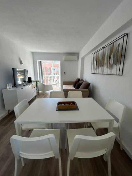 דירות בנאלמדנה Atico C/Vistas, Recep 24H, Piscinas Y Parking מראה חיצוני תמונה